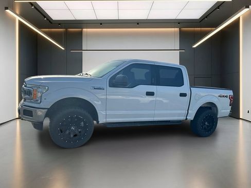 Used 2018 Ford F150 XLT AWD/4WD image 2