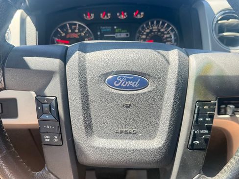 Used 2014 Ford F150 FX4 w/ Equipment Group 402A Luxury AWD/4WD image 27