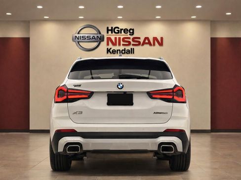 Used 2023 BMW X3 xDrive30i w/ Convenience Package AWD/4WD image 6