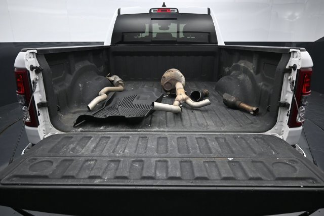 Used 2021 RAM 1500 Big Horn AWD/4WD image 9