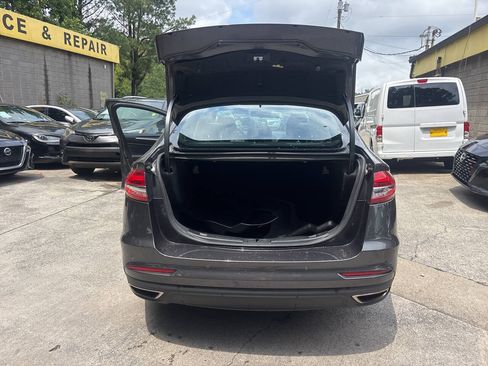 Used 2019 Ford Fusion Titanium AWD/4WD image 14