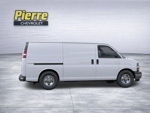 New 2026 Chevrolet Express 2500 w/ Driver Convenience Package RWD image 5