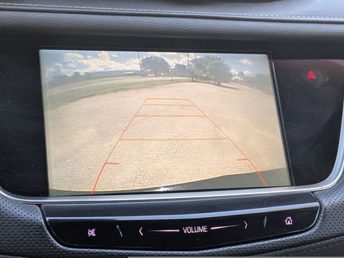 Used 2019 Cadillac XT5 Luxury image 24