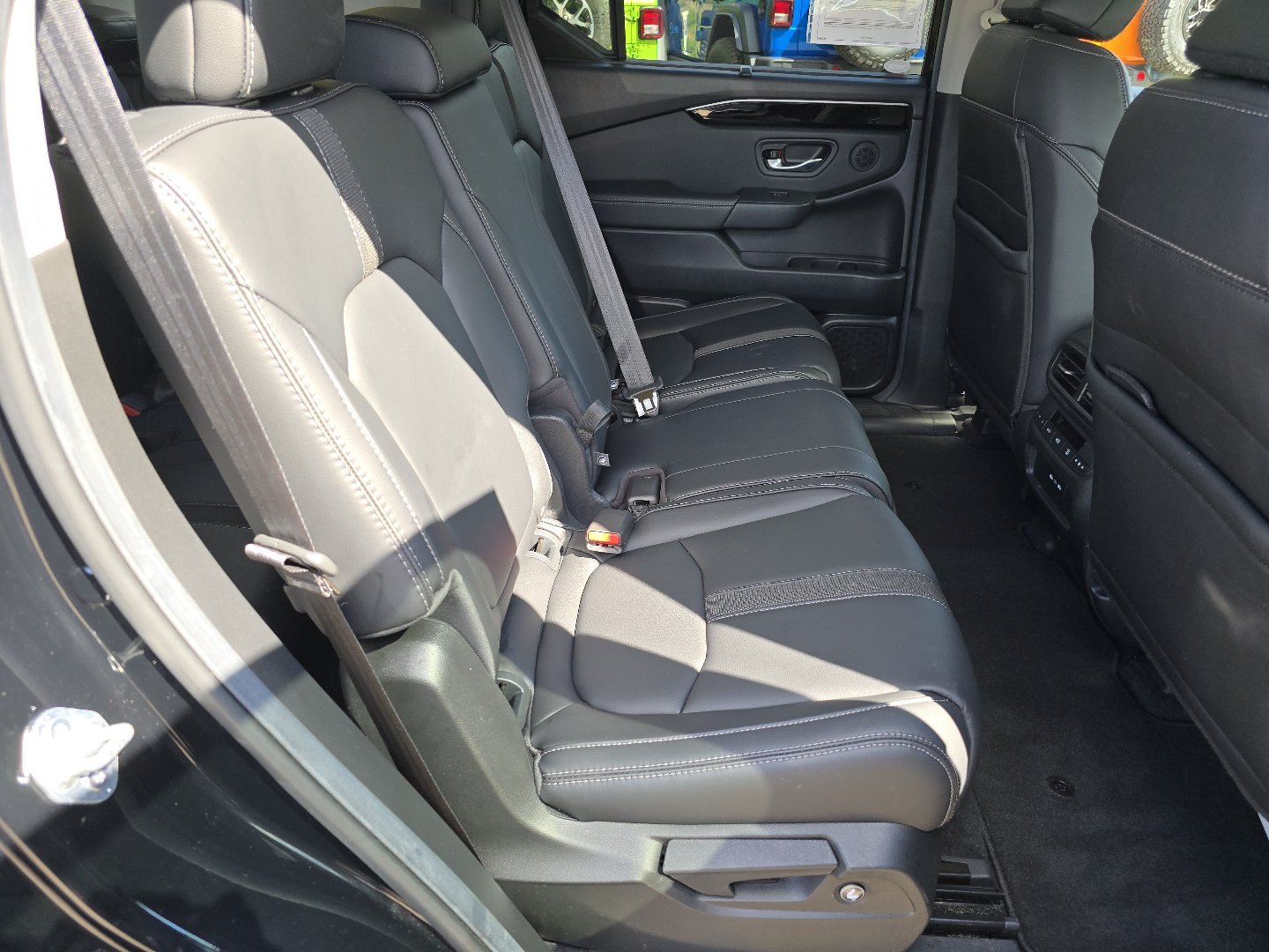Used 2025 Honda Pilot EX-L image 21
