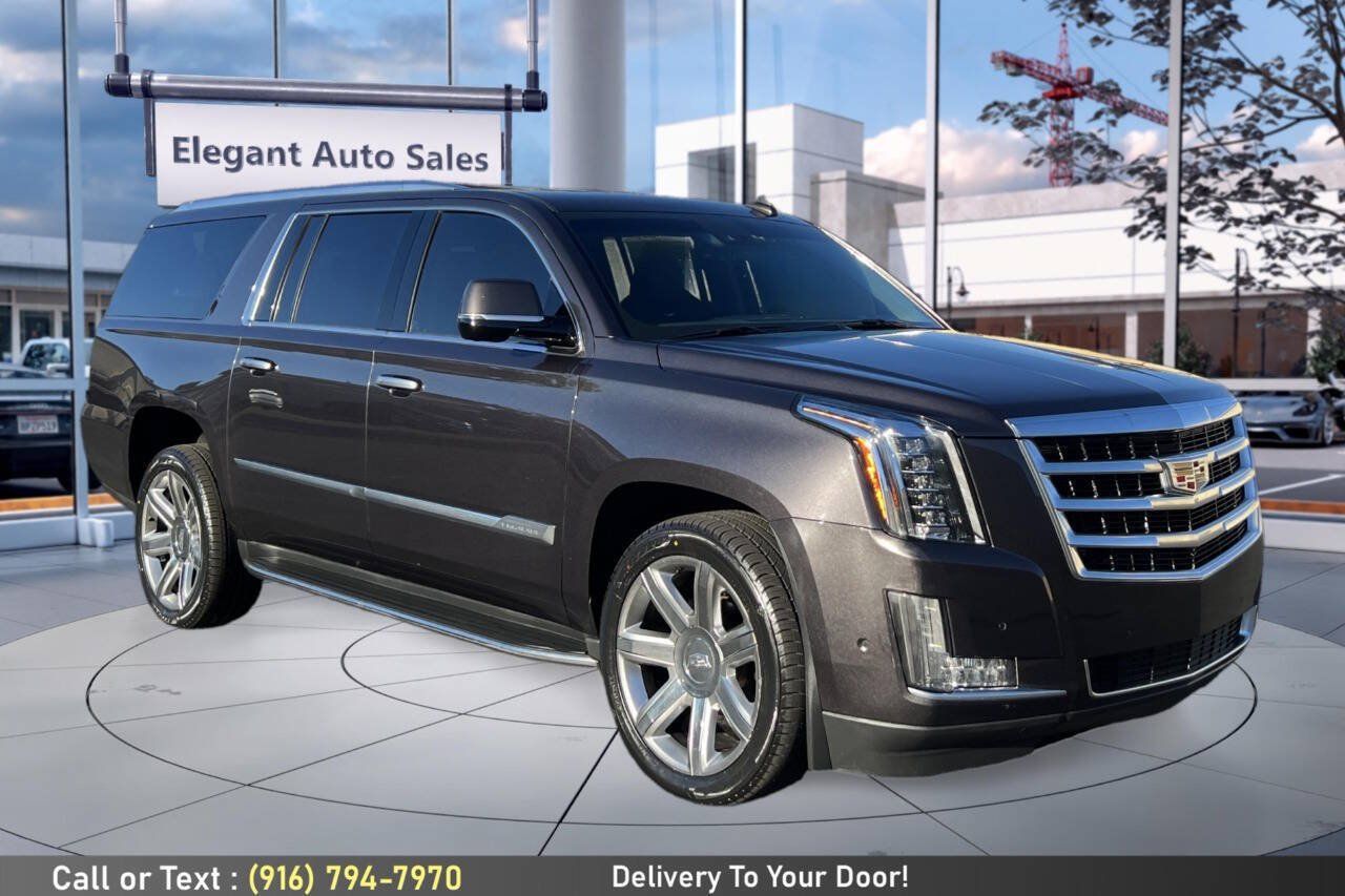 Used 2017 Cadillac Escalade ESV Luxury AWD/4WD image 3