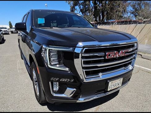 Used 2024 GMC Yukon XL SLT w/ SLT Luxury Package RWD image 2