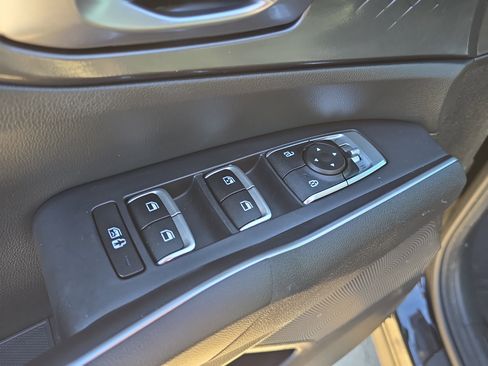 Certified 2022 Kia Sorento S image 21