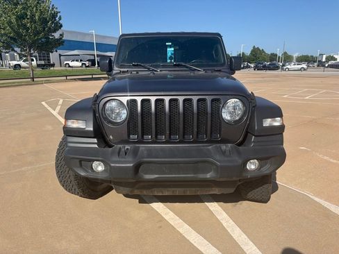 Used 2021 Jeep Wrangler Unlimited Sport AWD/4WD image 5