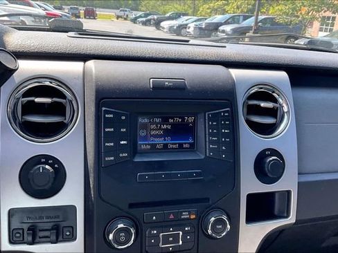 Used 2013 Ford F150 XLT w/ Luxury Equipment Group image 21