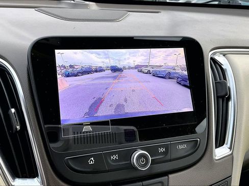 Used 2024 Chevrolet Malibu LT image 20