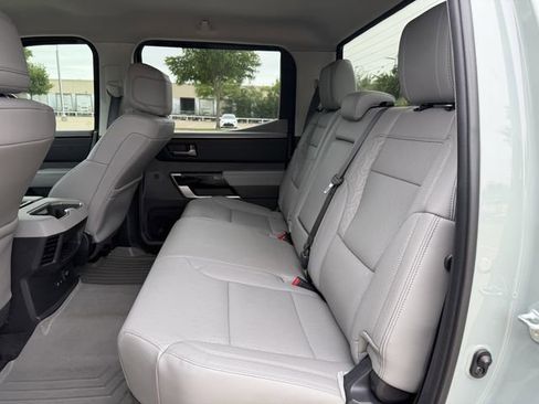 Used 2024 Toyota Tundra Limited w/ Power Package AWD/4WD image 28