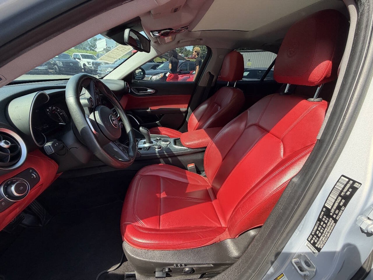 Used 2021 Alfa Romeo Giulia Sprint w/ Nero Edizione RWD image 14