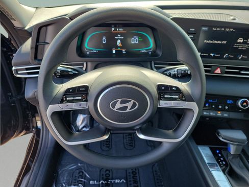 New 2026 Hyundai Elantra Blue image 17