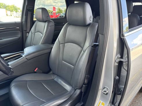 Certified 2022 Buick Enclave Premium AWD/4WD image 19