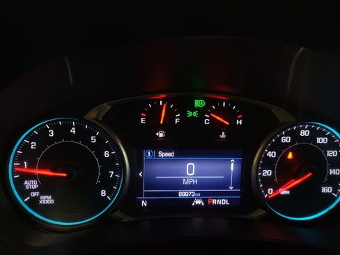 Used 2022 Chevrolet Equinox LT w/ Driver Convenience Package image 23