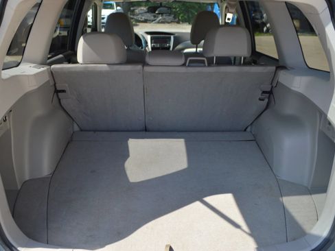 Used 2010 Subaru Forester 2.5X Premium AWD/4WD image 21