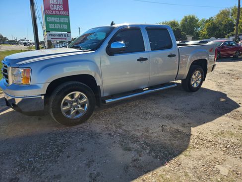 Used 2013 GMC Sierra 1500 SLE w/ Power Tech Package image 4