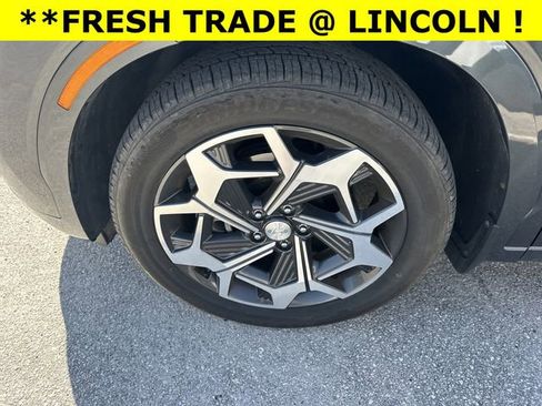 Used 2021 Hyundai Palisade Calligraphy w/ Winter Package image 4