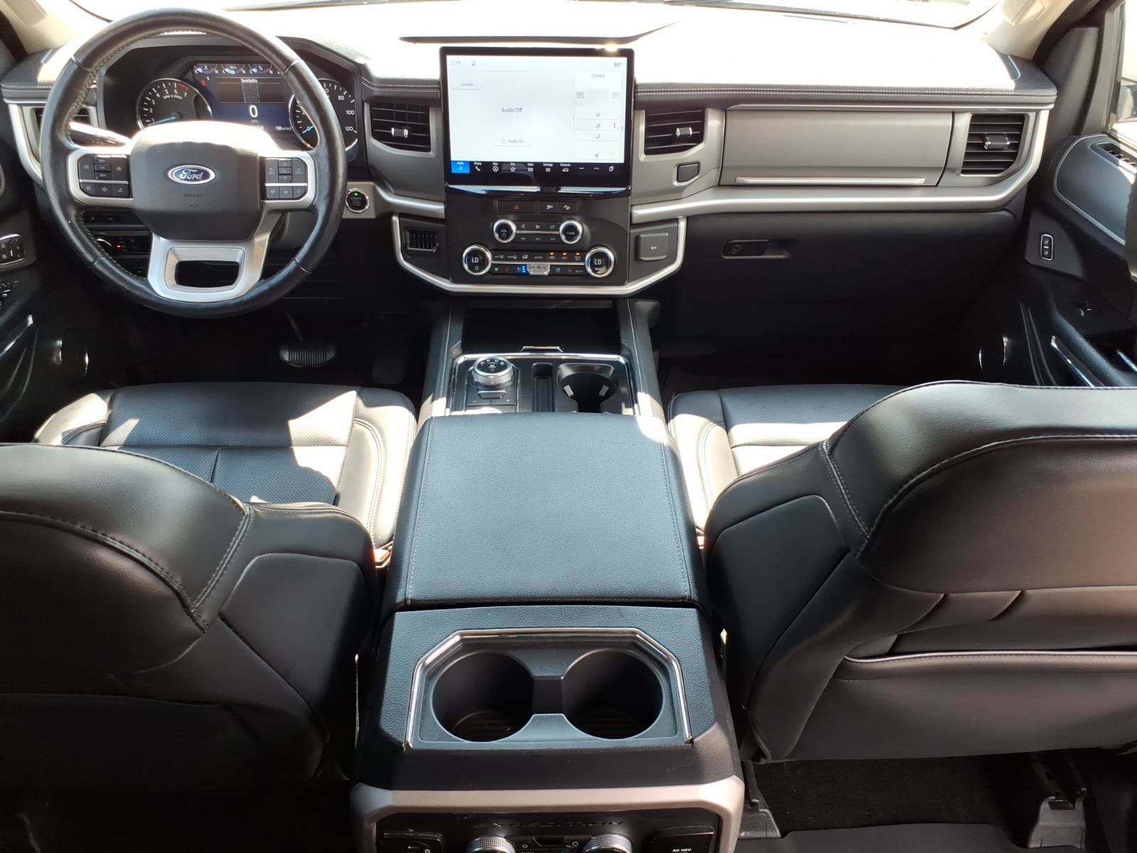 Used 2022 Ford Expedition Max XLT AWD/4WD image 10
