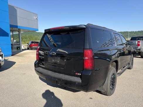 Used 2020 Chevrolet Suburban LT AWD/4WD image 4