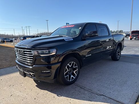 Used 2025 RAM 1500 Laramie w/ Laramie Southwest Edition image 1