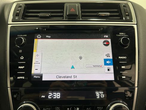 Used 2019 Subaru Outback 3.6R Limited AWD/4WD image 7