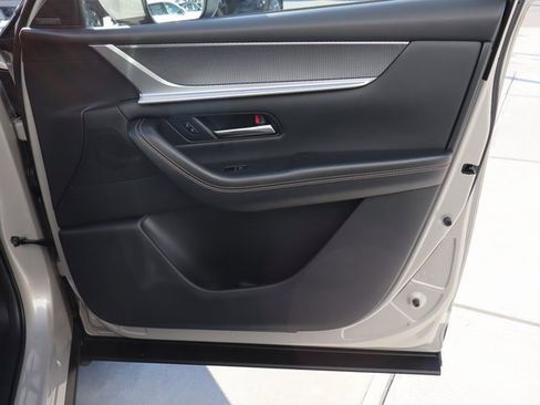 Used 2024 MAZDA CX-90 Plug-In Hybrid w/ Premium Plus image 32