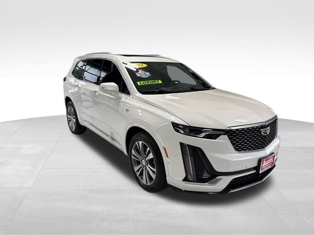 Used 2022 Cadillac XT6 Premium Luxury w/ Technology Package AWD/4WD image 12