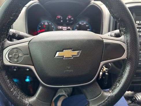 Used 2018 Chevrolet Colorado W/T w/ WT Convenience Package AWD/4WD image 9