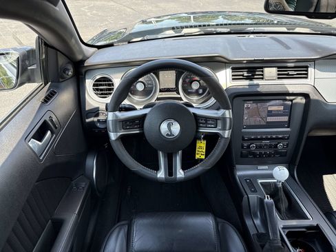 Used 2011 Ford Mustang Shelby GT500 w/ SVT Performance Pkg RWD image 15