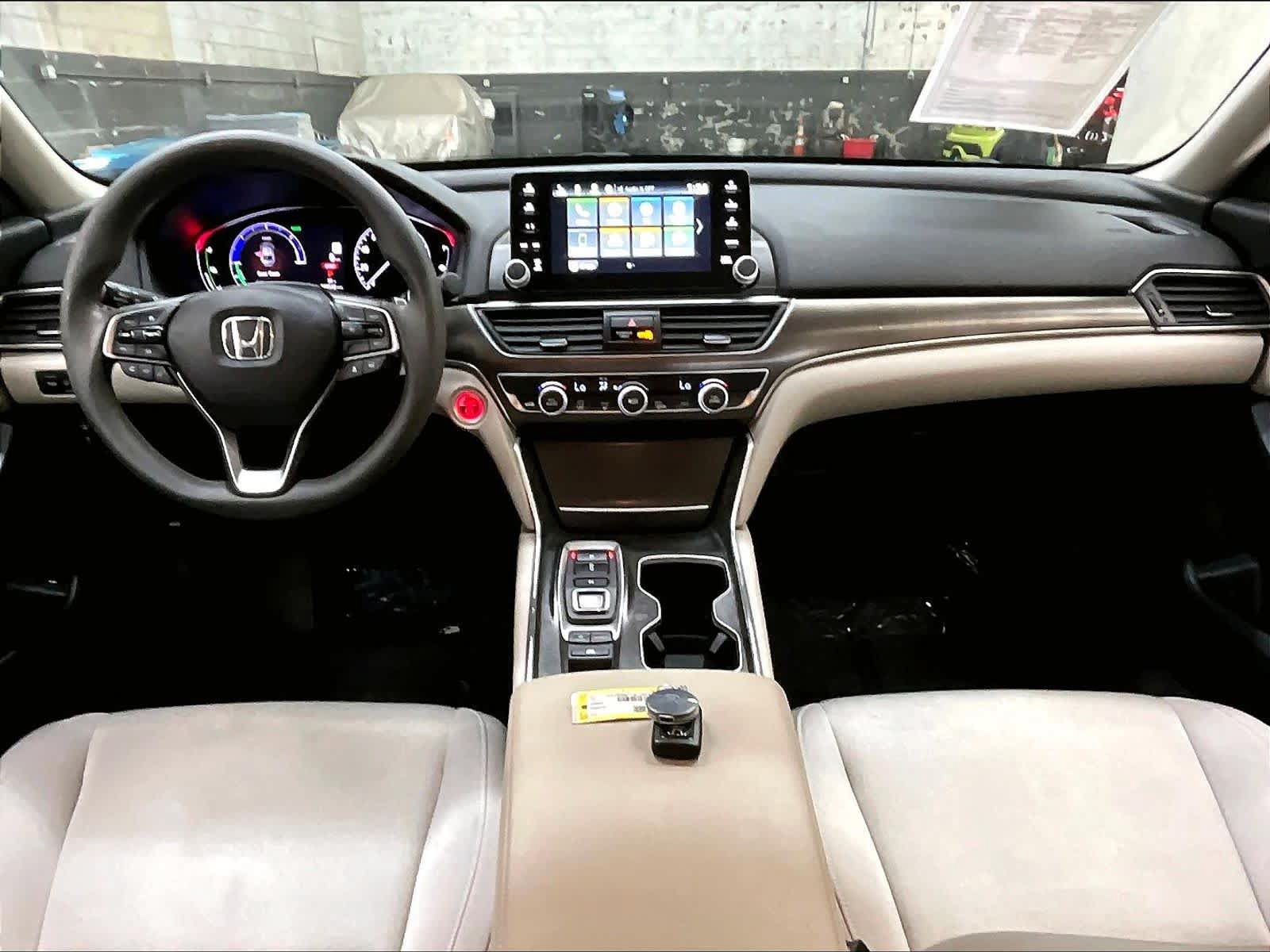 Used 2021 Honda Accord Hybrid image 18