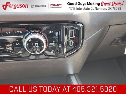 New 2026 GMC Sierra 1500 SLT w/ SLT Premium Plus Package AWD/4WD image 30