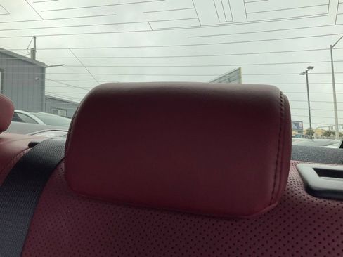 Used 2016 Lexus IS 200t w/ F Sport Package RWD image 34