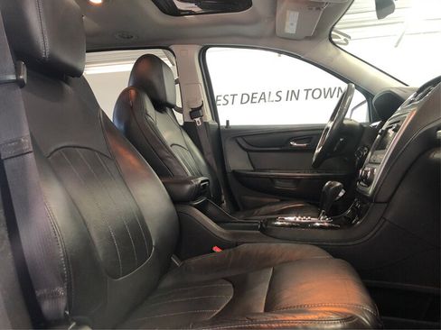 Used 2015 GMC Acadia SLT w/ Technology Package AWD/4WD image 9