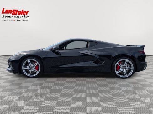 Used 2020 Chevrolet Corvette Stingray Premium Cpe w/ 3LT Preferred Equipment Group image 2