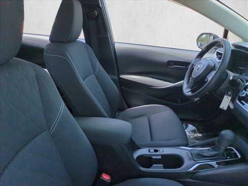 Used 2024 Toyota Corolla LE FWD image 19