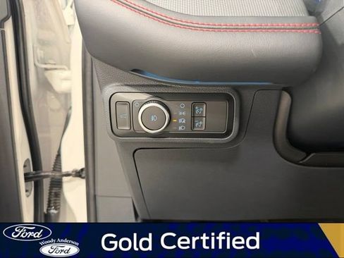 Certified 2025 Ford Explorer ST-Line w/ Premium Package AWD/4WD image 20