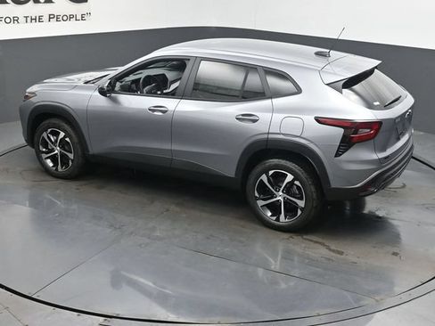 New 2026 Chevrolet Trax RS FWD image 20
