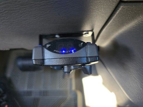 Used 2003 Dodge Ram 2500 Truck SLT image 31