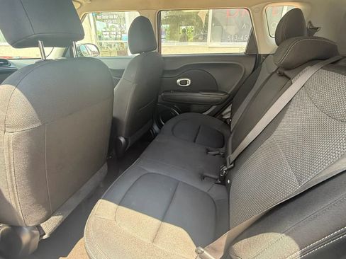 Used 2017 Kia Soul + w/ UVO Package FWD image 9
