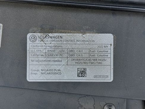 Used 2022 Volkswagen Passat 2.0T SE image 21