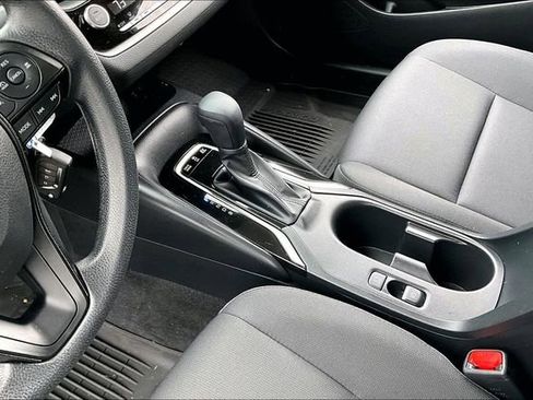Used 2025 Toyota Corolla LE image 15