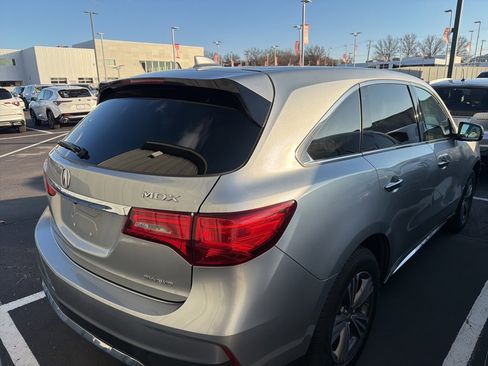 Used 2019 Acura MDX SH-AWD image 5