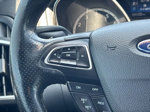 Used 2018 Ford Focus ST FWD image 28