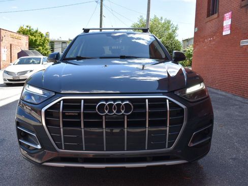 Used 2021 Audi Q5 2.0T Premium Plus w/ Premium Plus Package AWD/4WD image 9