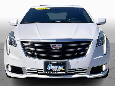 Used 2019 Cadillac XTS Luxury image 4