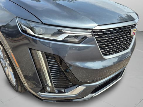 Used 2020 Cadillac XT6 Premium Luxury FWD image 34