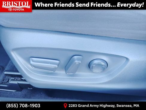 Used 2018 Toyota Camry LE w/ Audio Package FWD image 19