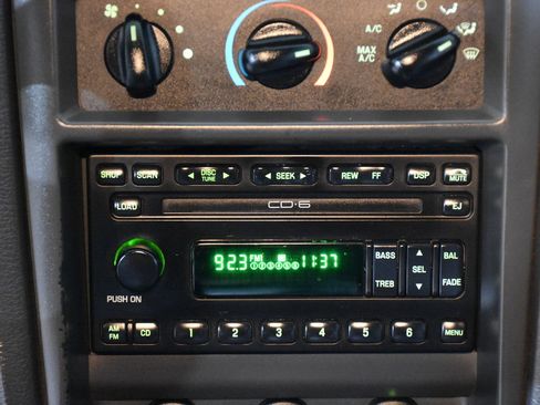 Used 2002 Ford Mustang GT image 18