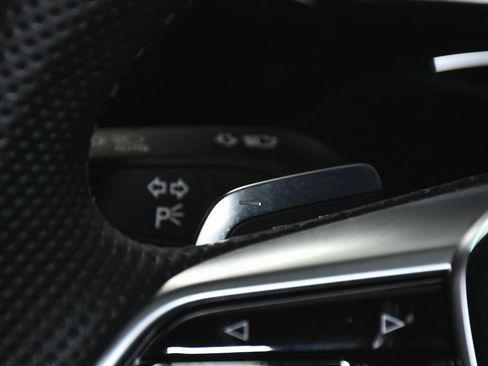 Used 2023 Audi S8 image 48